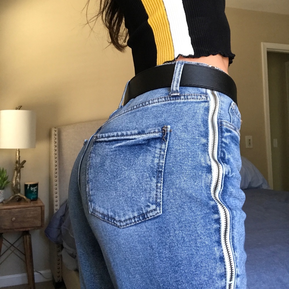 High waisted jeans